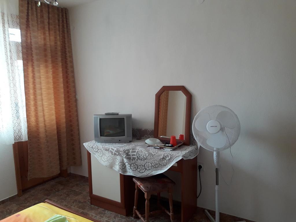 Georgievi Guest House Pomorie Exterior foto