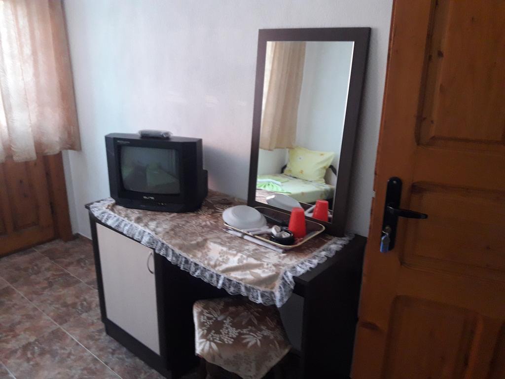 Georgievi Guest House Pomorie Exterior foto